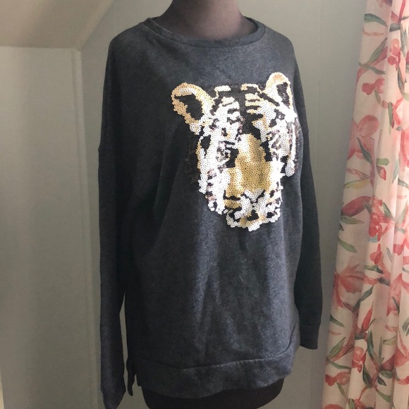 Forever 21 Sequin Tiger Sweatshirt - Picture 1 of 4